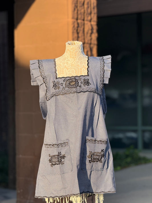 Blue and black embroidery apron/ mandil XL