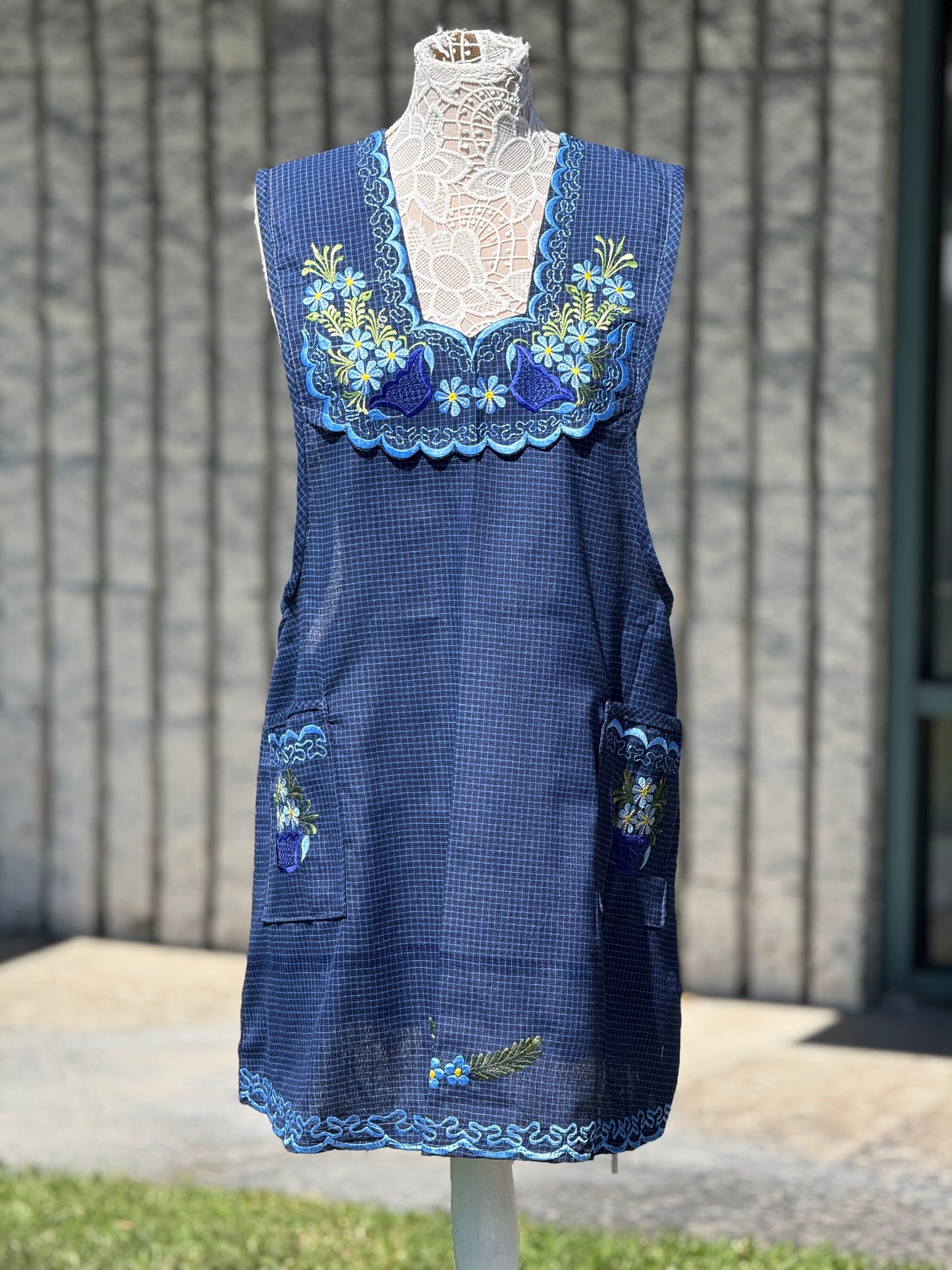 Navy Blue Apron/Mandil XL