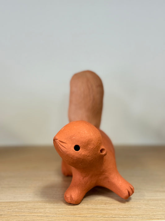 Ardilla decoracion / Right side squirrel decor
