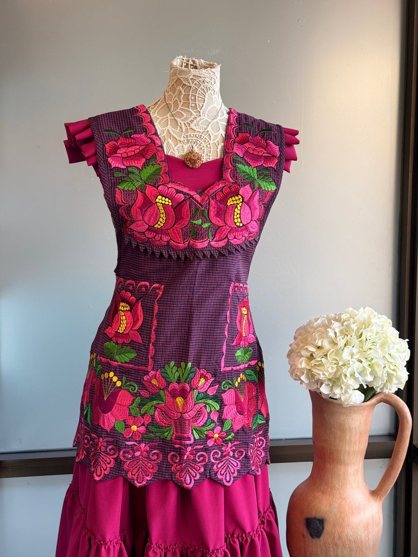 "Rufina" Purple/Pink Embroidered Apron (36) Medium