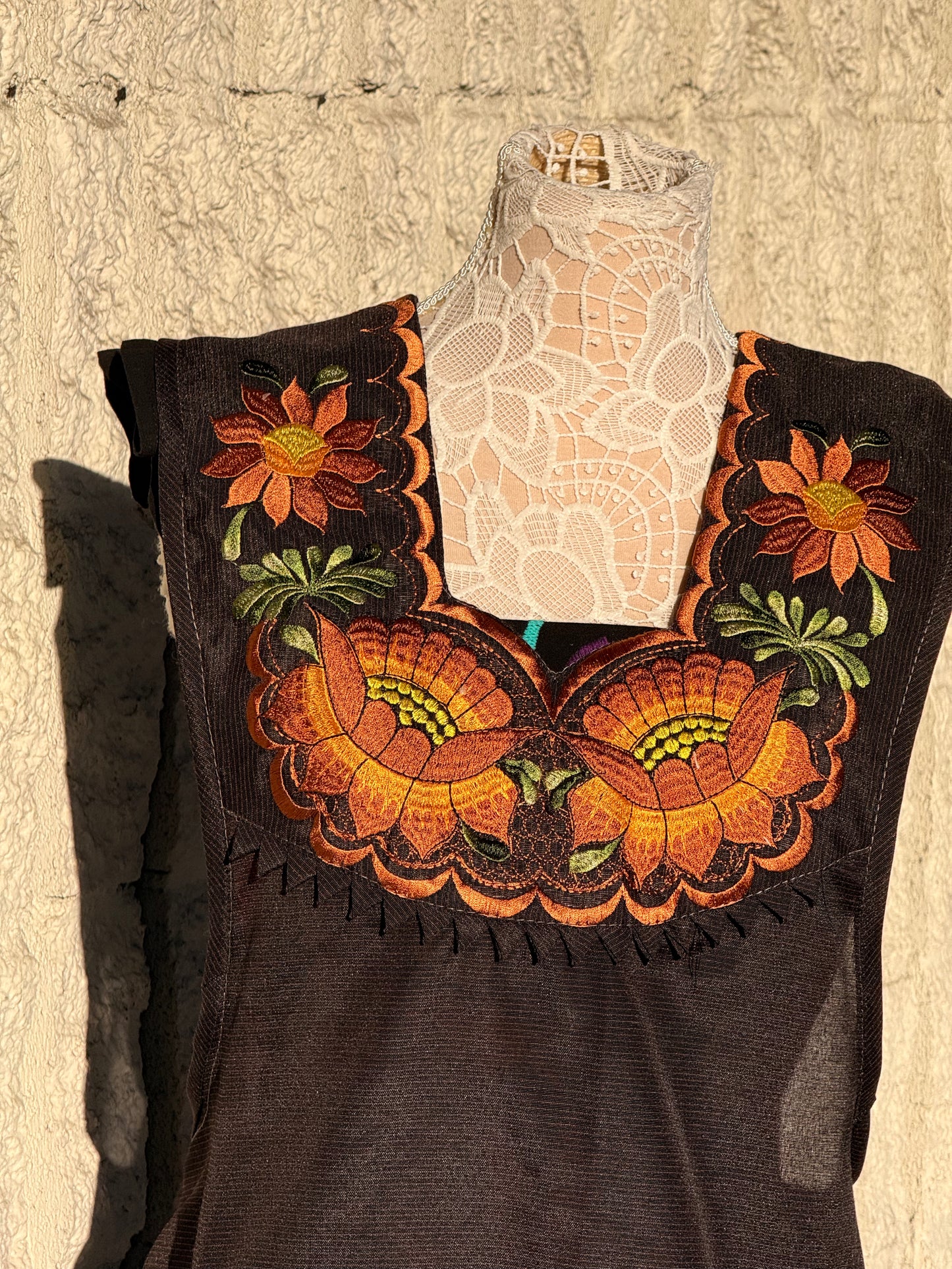 "Denisse" Fall Peacock Apron with Flower 2XL