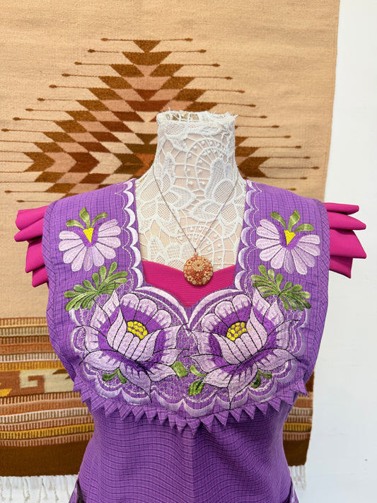 "Esmeralda" Mandil/Apron (38) Large