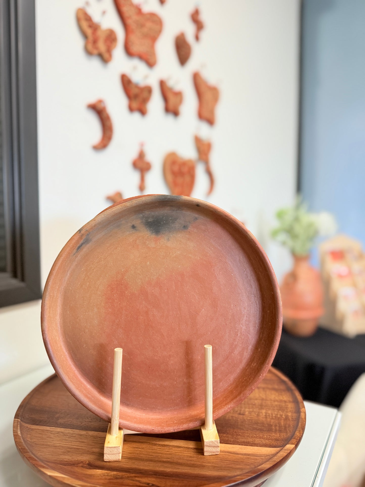 Round Luna 10.5" plate