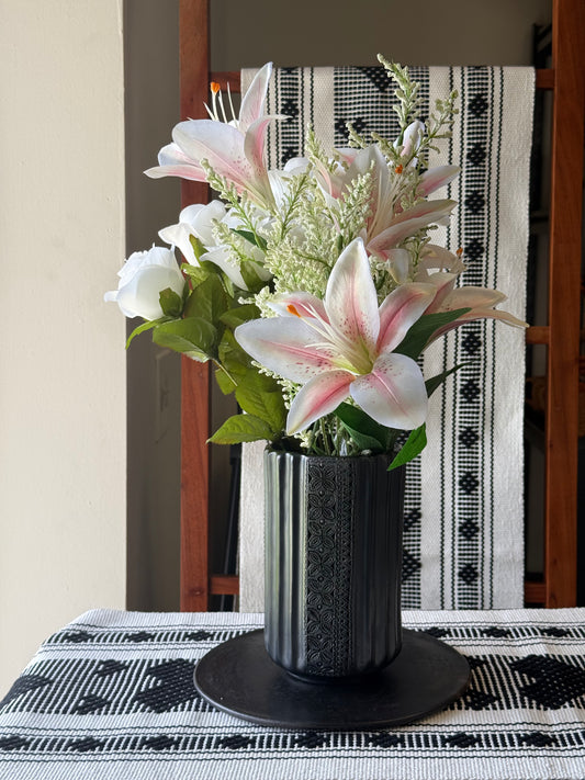 Florecitas flower vase/florero decor