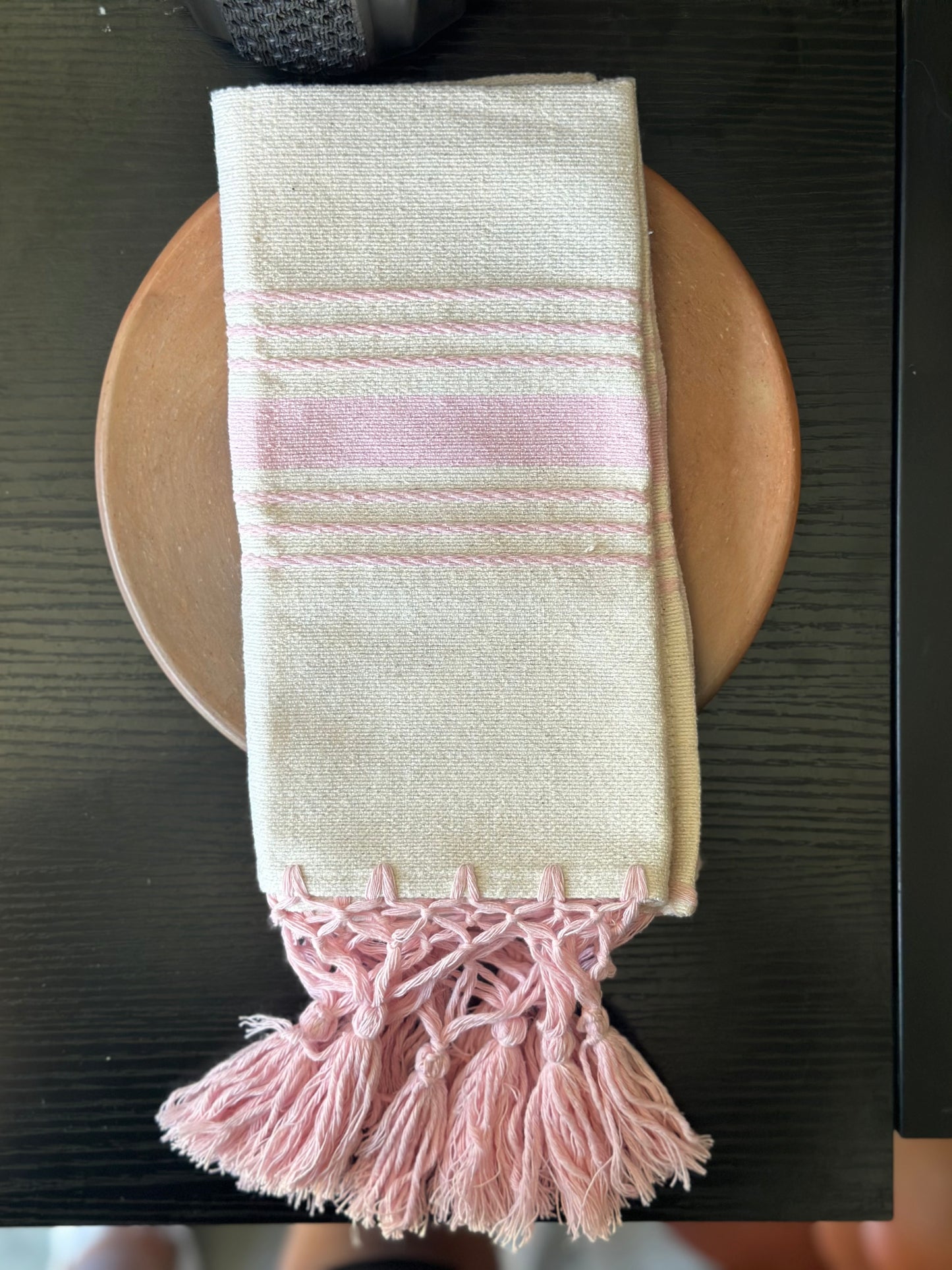 “Bonita” handtowel