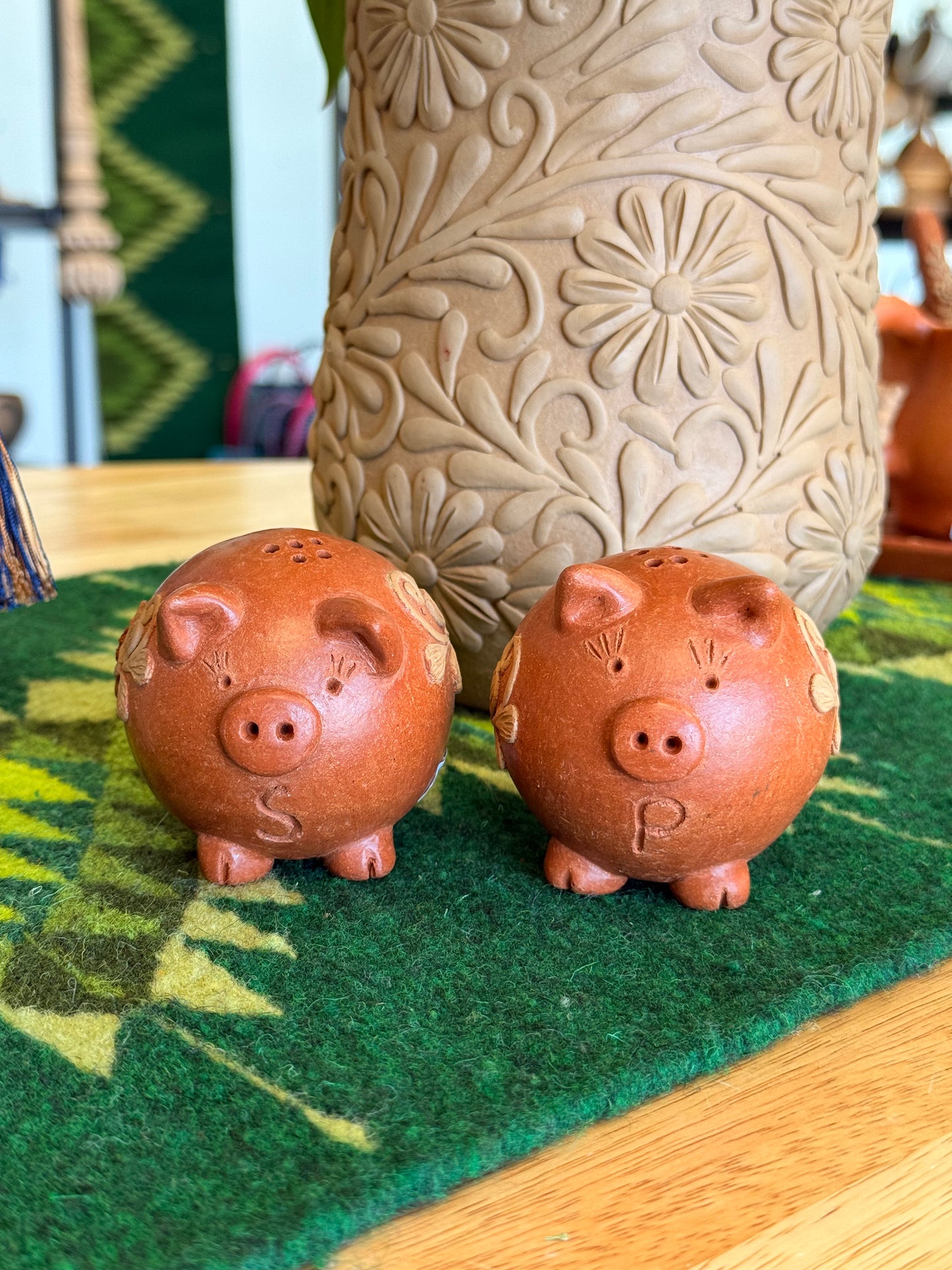 PRE ORDER Piggy Salt and Pepper Shakers