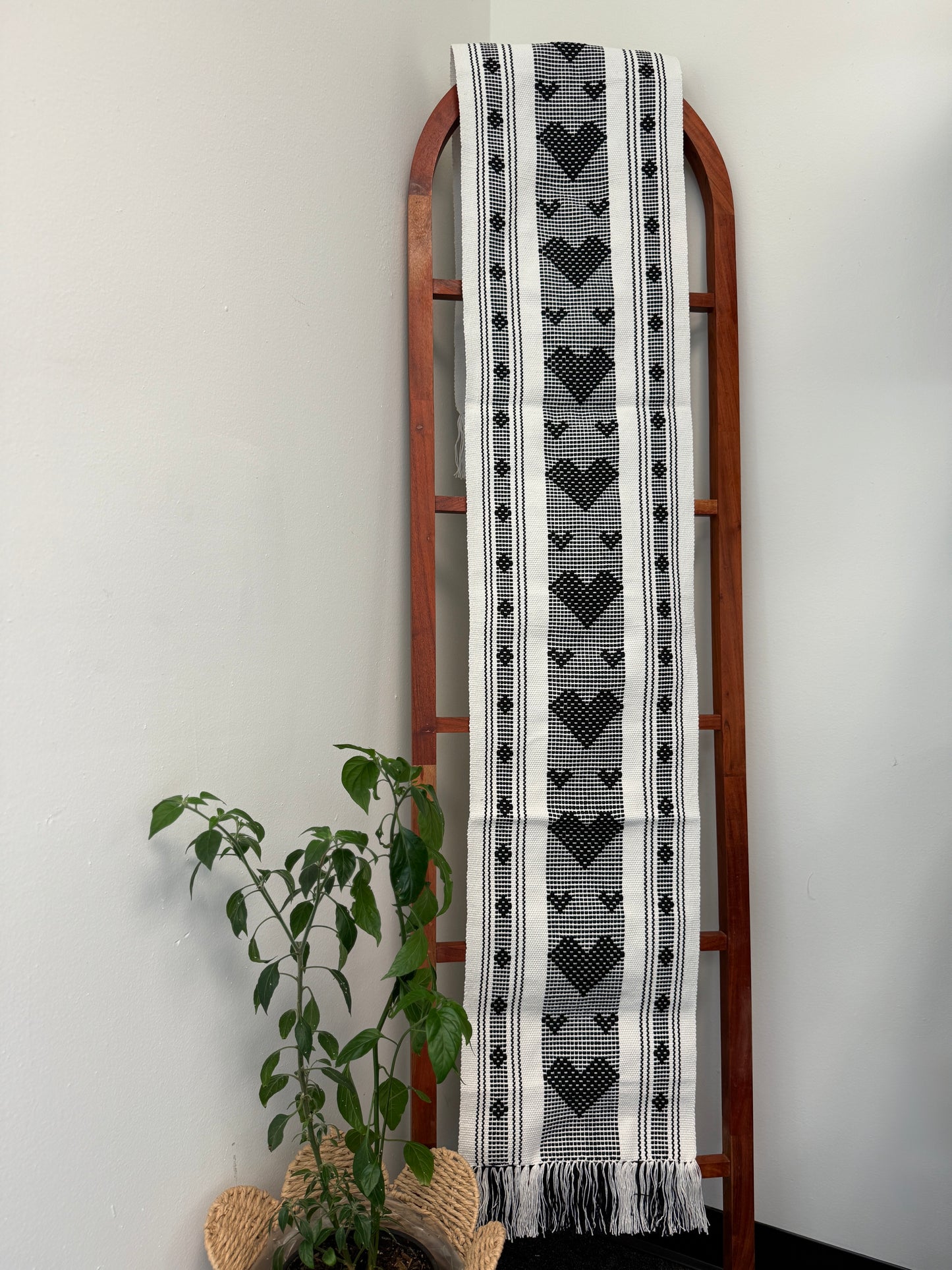 Norma Table Runner