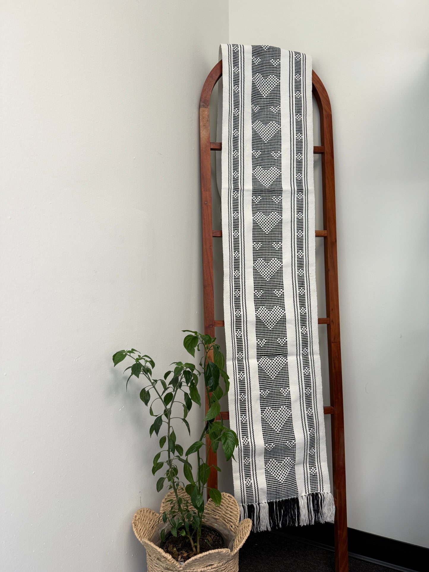 Norma Table Runner