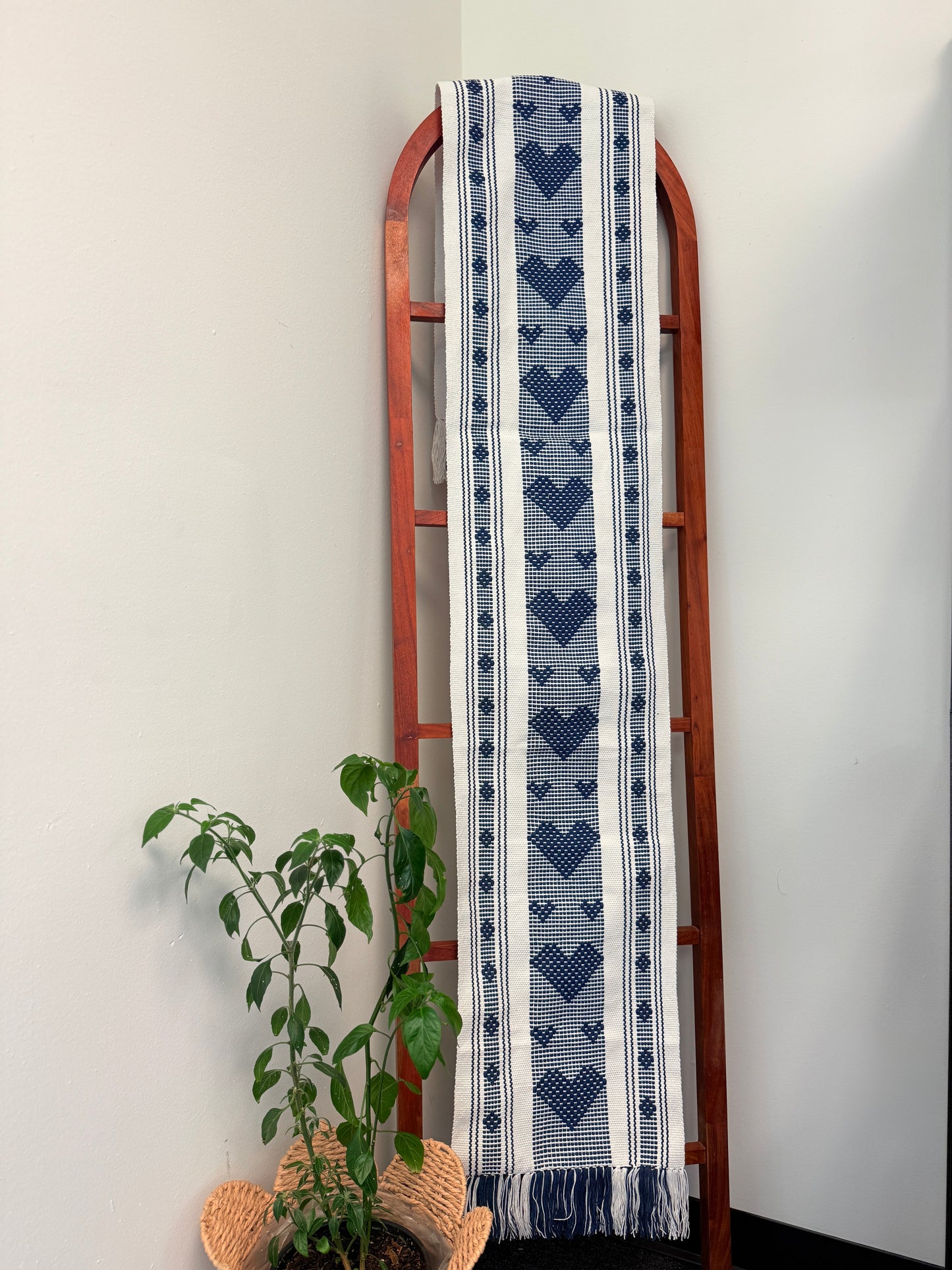 Adri Table Runner