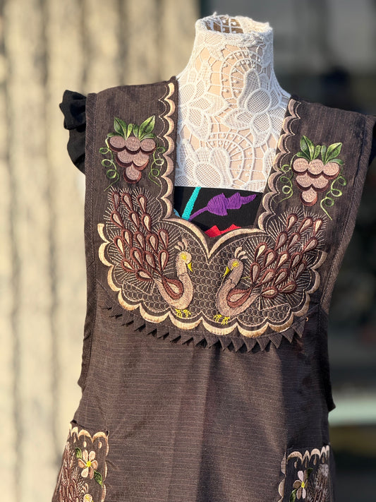 Peacock Brown Apron/Mandil L