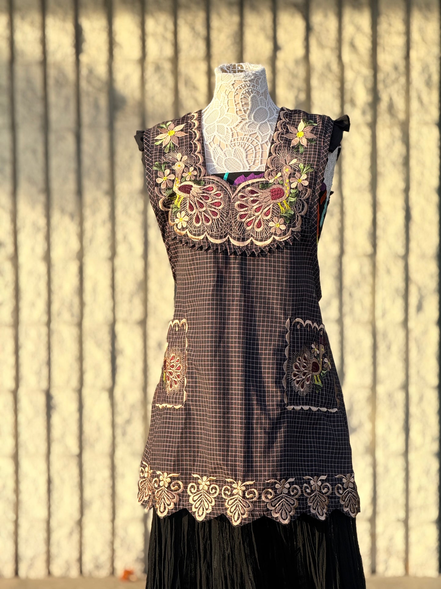 Chocolate Brown Peacock Apron/Mandil L