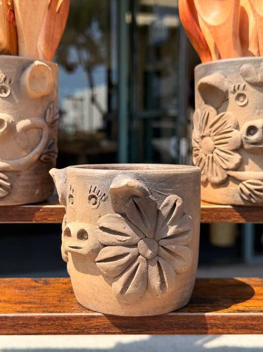 "Vicenta" 8oz Piggy Cup