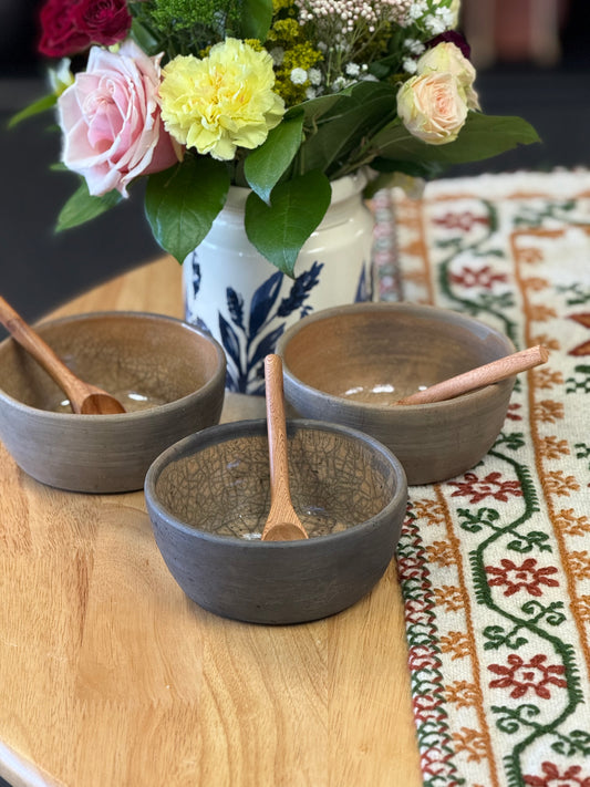 Ahumado Glazed bowls