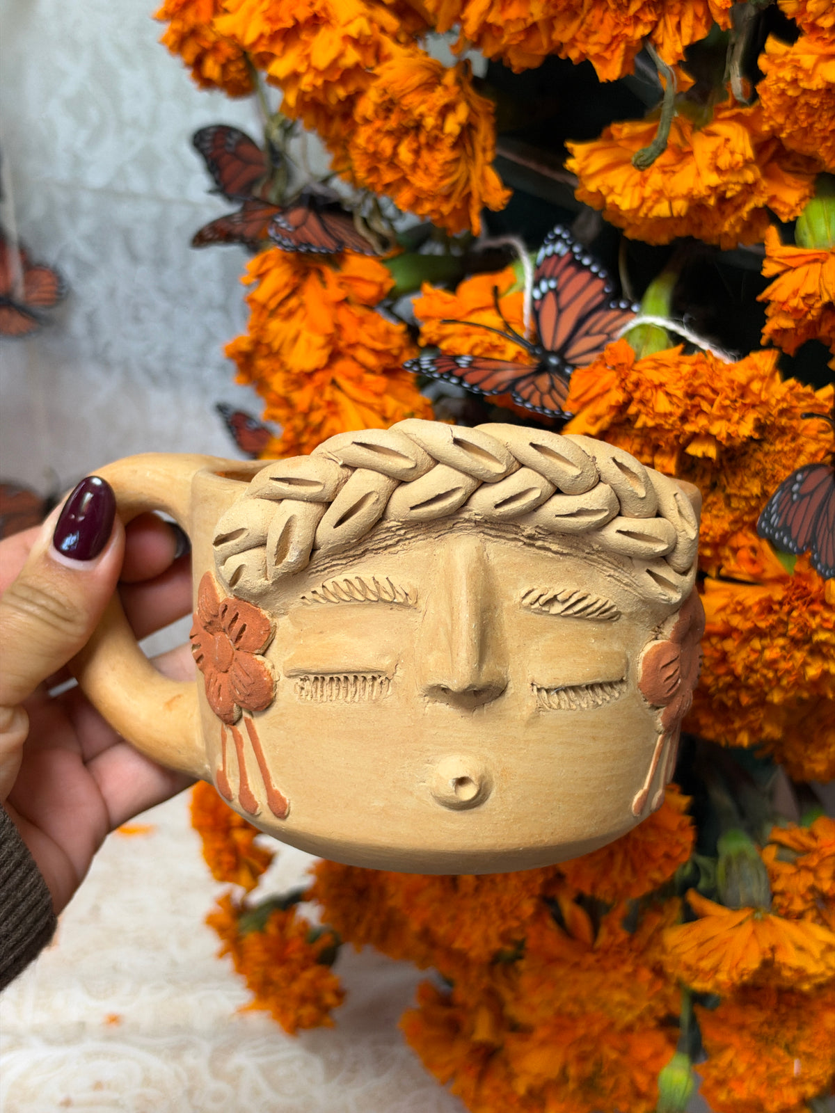 Natural Frida Mug