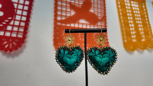 Aretes Bordados
