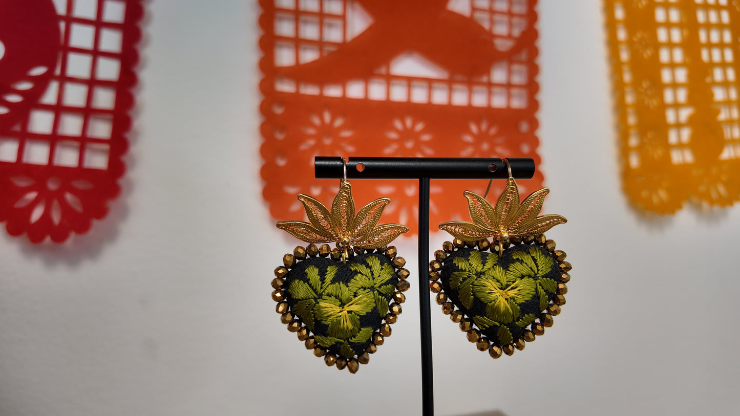 Aretes Bordados